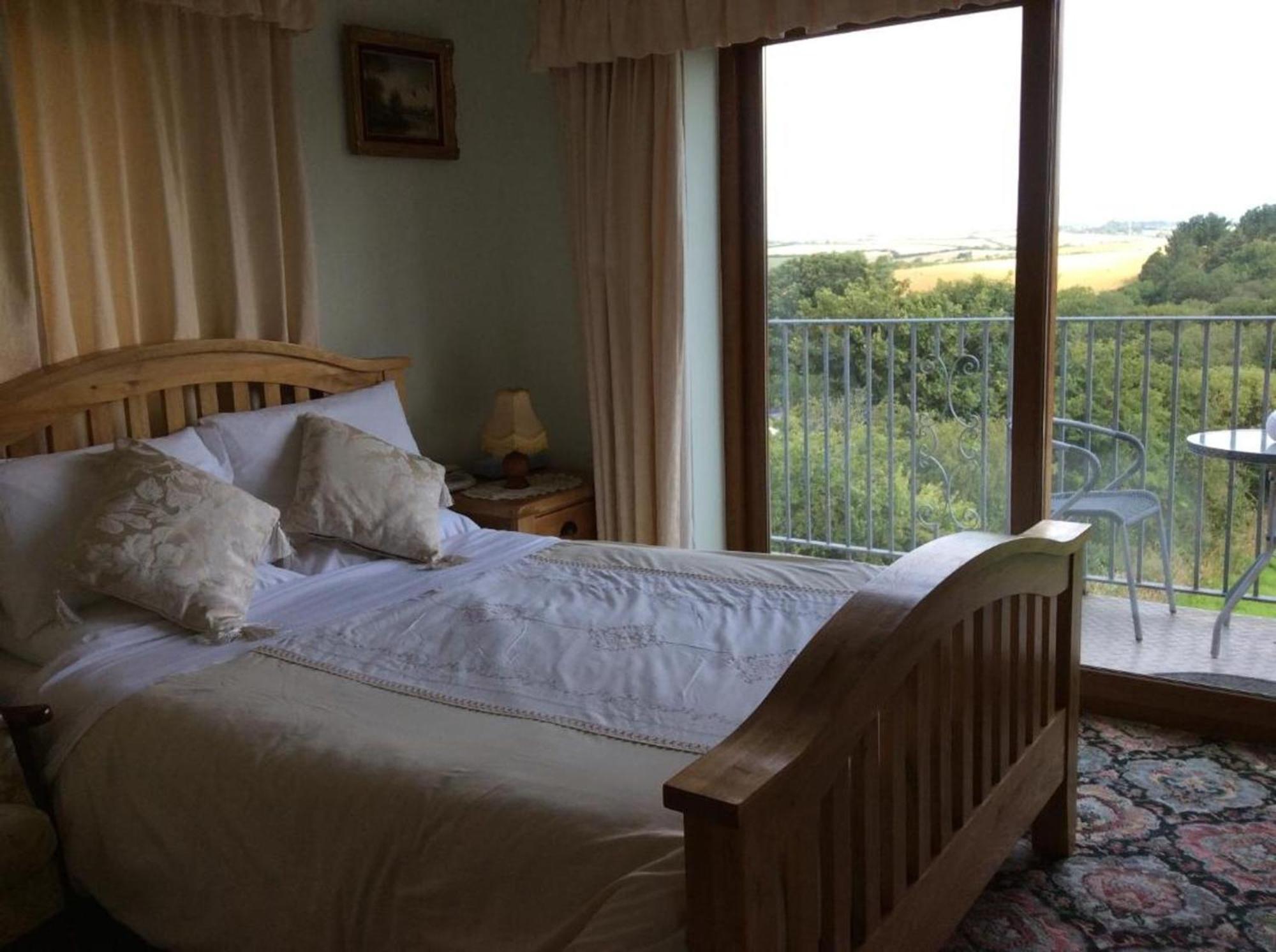 Room In Guest Room - Orchard Manor, Fore Street, Nr 特鲁罗 外观 照片